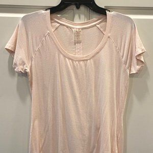 Calia by Carrie Underwood Women's Tunic Top Super Soft Size L Pale Pink